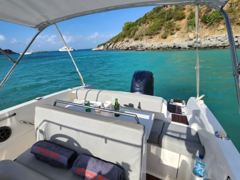 Alquiler de Pacific Craft Pacific Craft 650 en Marigot