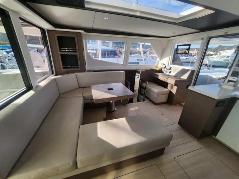 Alquiler Catamarán en Cannigione - Leopard Catamarans / Robertson & Caine Leopard 45