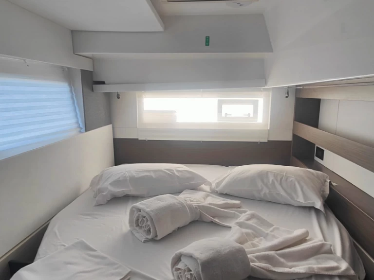 Catamarán para alquilar Procida al mejor precio