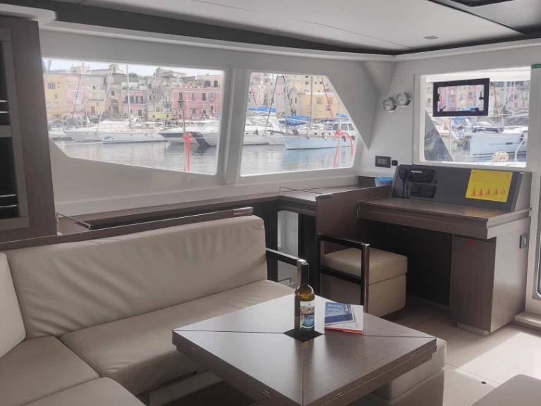 Alquiler Procida - Leopard Catamarans / Robertson & Caine Leopard 45 en SamBoat