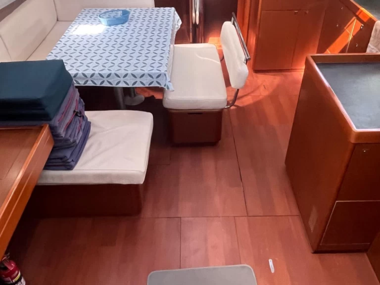 Alquiler Velero Bénéteau con o sin  título de navegación