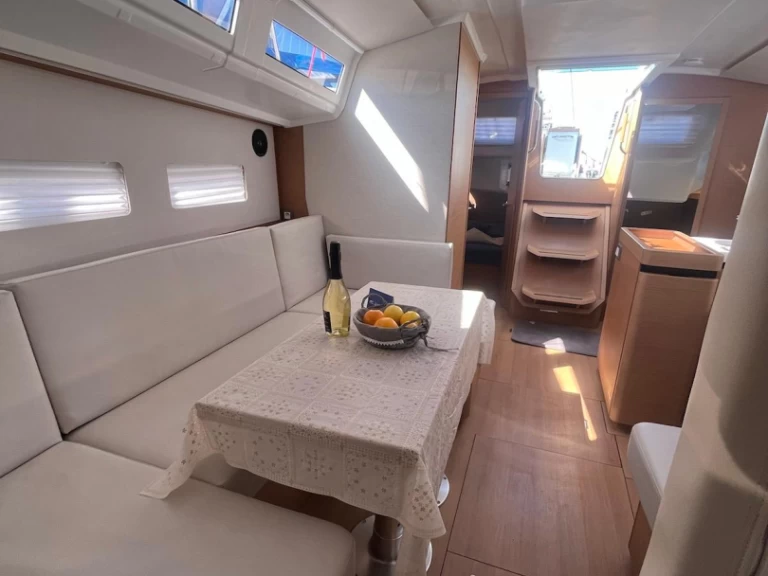 Alquiler Cannigione - Jeanneau Sun Odyssey 410 en SamBoat