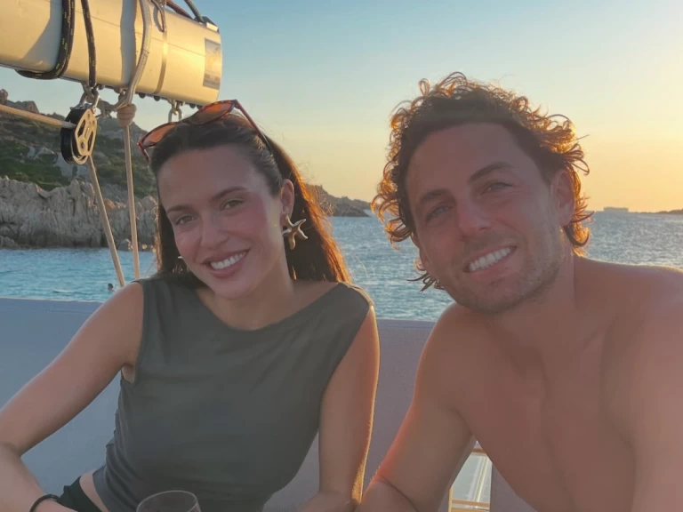 Alquiler Catamarán Fountaine Pajot con o sin  título de navegación