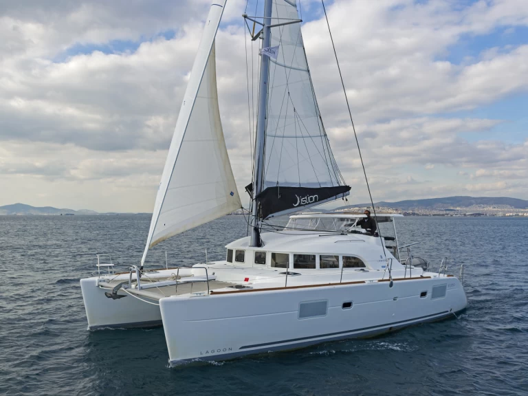 Alquiler de Lagoon Lagoon 38 en Hyères