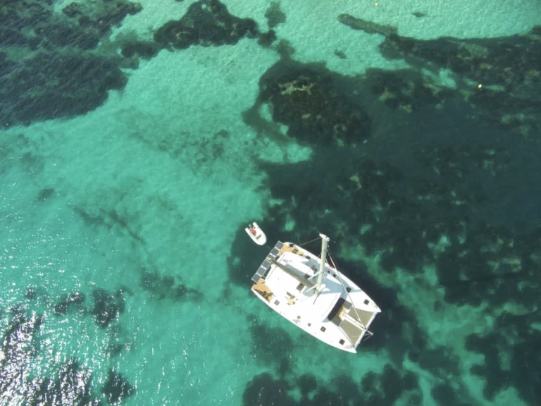 Alquiler de Catamarán, con o sin patrón Lagoon Figari