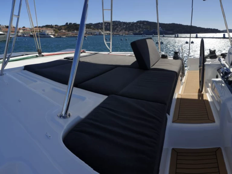 Alquiler de Catamarán, con o sin patrón Lagoon Figari