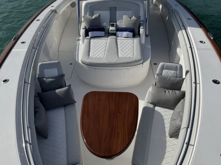 Alquiler de barcos West Palm Beach barato de 43 CC