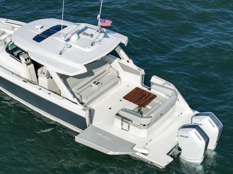 Alquiler de embarcaciones Tiara 43LS enWest Palm Beach en Samboat