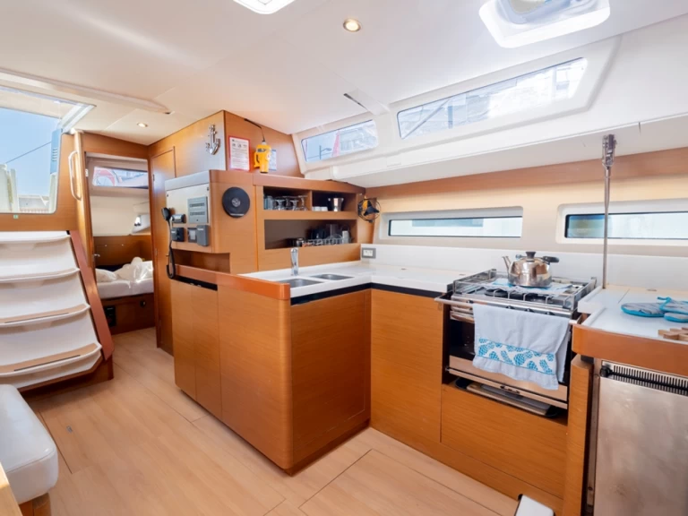 Alquiler Rhodes (Ciudad) - Jeanneau Sun Odyssey 490 en SamBoat