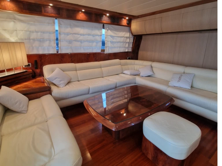 Alquiler de barcos San Vincenzo barato de 20 s