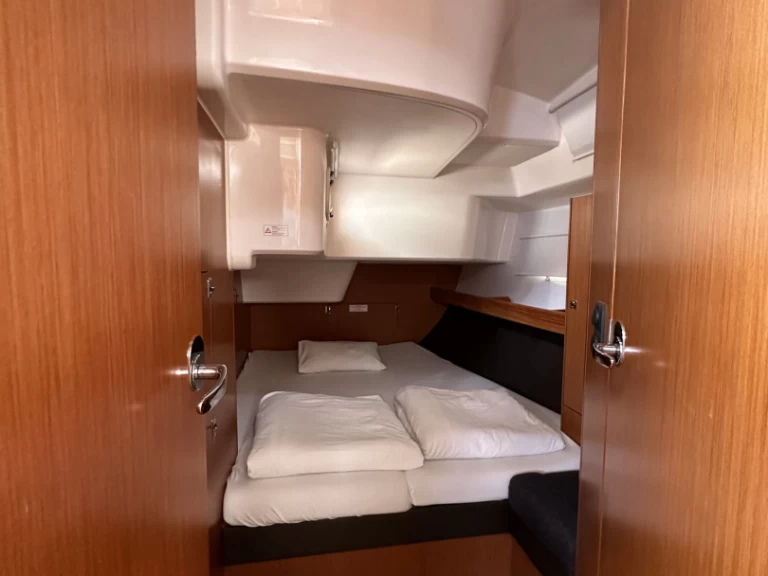 Alquiler de embarcaciones Bavaria Cruiser 51 enSukošan en Samboat