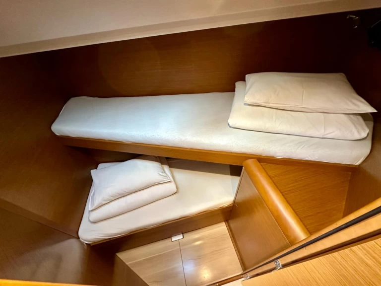 Alquiler de embarcaciones Jeanneau Sun Odyssey 449 enSukošan en Samboat