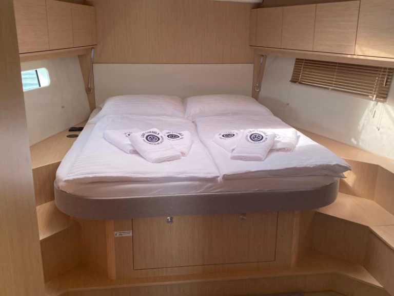 Yate de lujo para alquilar Trget al mejor precio