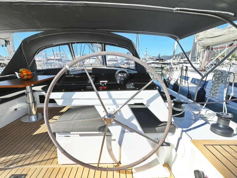 Alquiler Velero Hanse con o sin  título de navegación