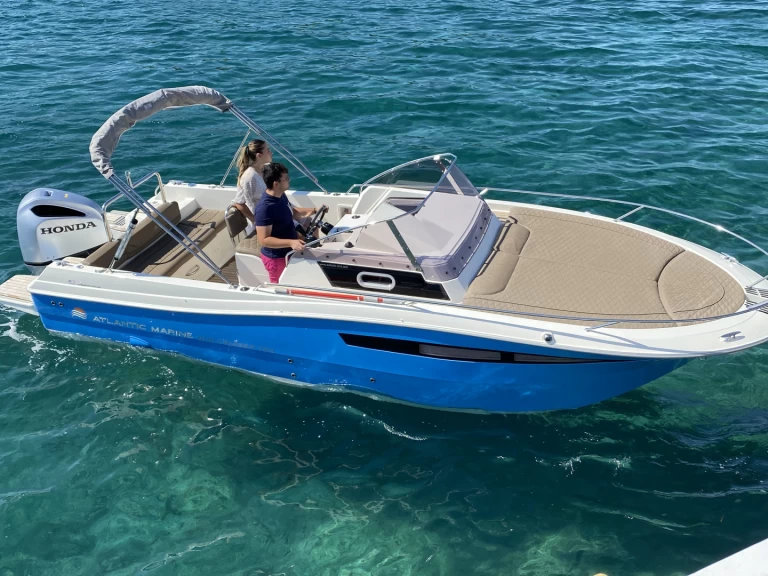 Alquiler Lancha Atlantic con o sin  título de navegación