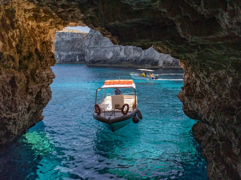 Alquiler de Lancha, con o sin patrón Chadron mundo