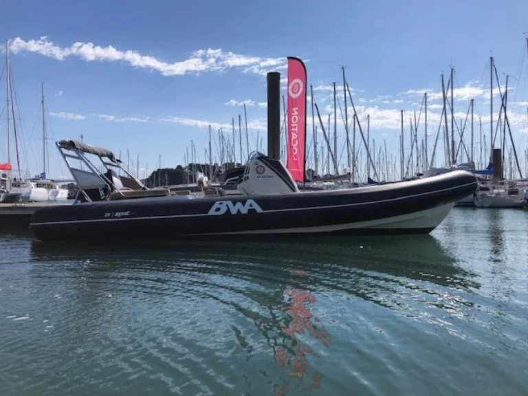 Alquiler de Bwa SPORT 28 GTO en La Trinité-sur-Mer