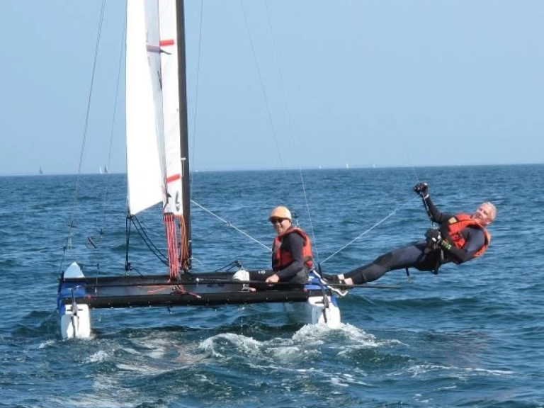 Alquiler de embarcaciones Nacra 570 FUN enCarnac en Samboat