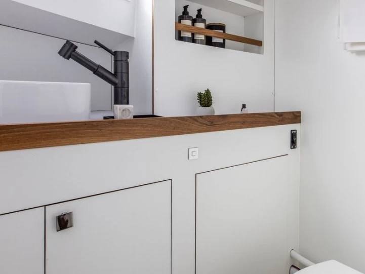 Alquiler de BUEHLER TURBOCRAFT Silverfine en La Trinité-sur-Mer