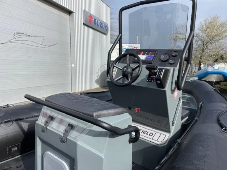 Alquiler de Highfield HIGHFIELD 54 PATROL COASTER en Port-Haliguen