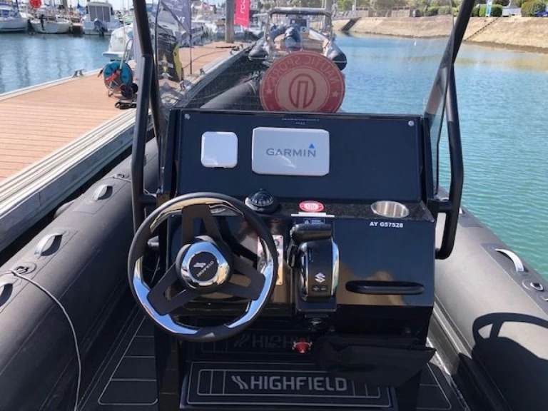 Alquiler de Highfield HIGHFIELD 700 en La Trinité-sur-Mer