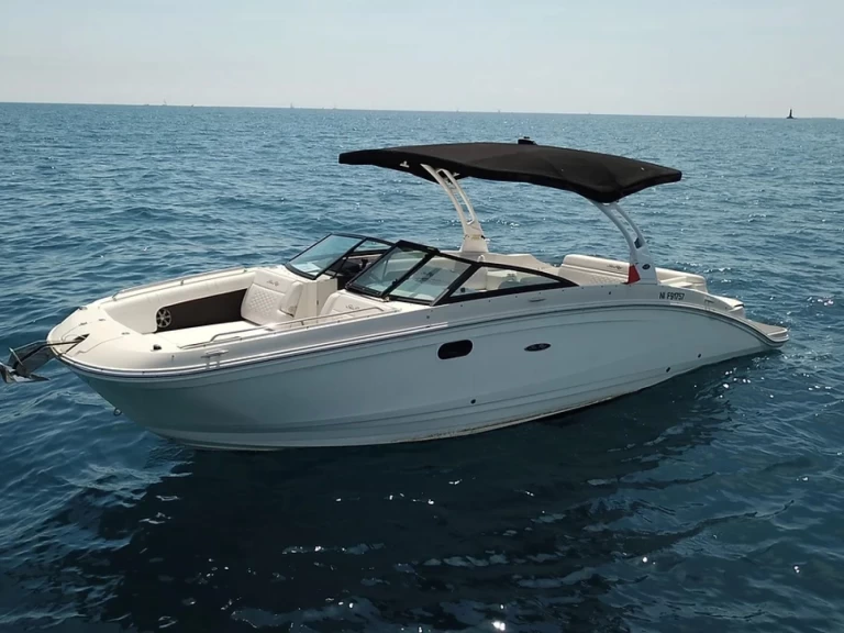 Sea Ray SDX 290 de alquiler a Antibes
