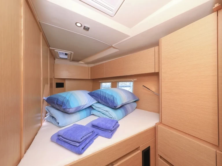 Velero para alquilar Salerno al mejor precio