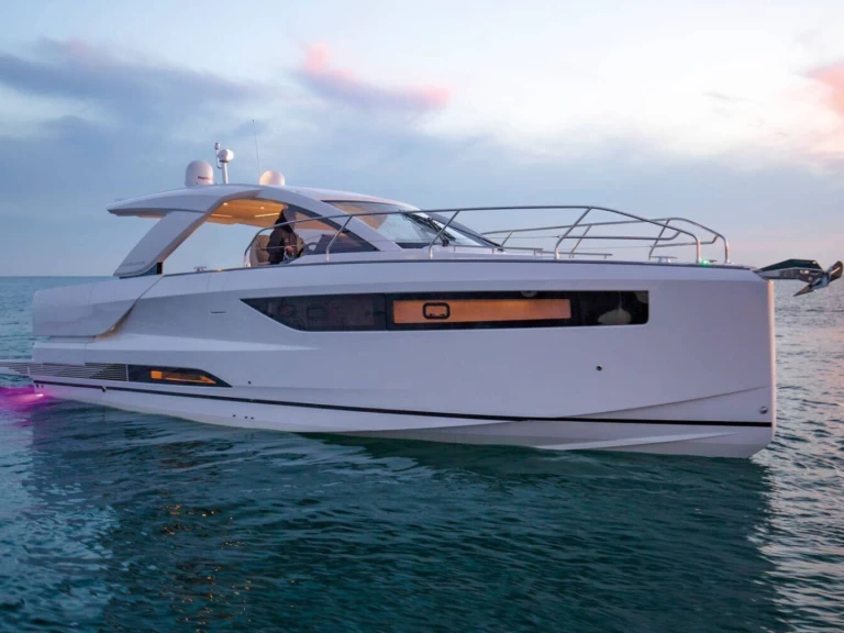 Alquiler de embarcaciones Sea-Doo GTX  enPortimão en Samboat