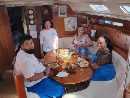 Alquiler de Velero, con o sin patrón Bénéteau Rhodes (Ciudad)