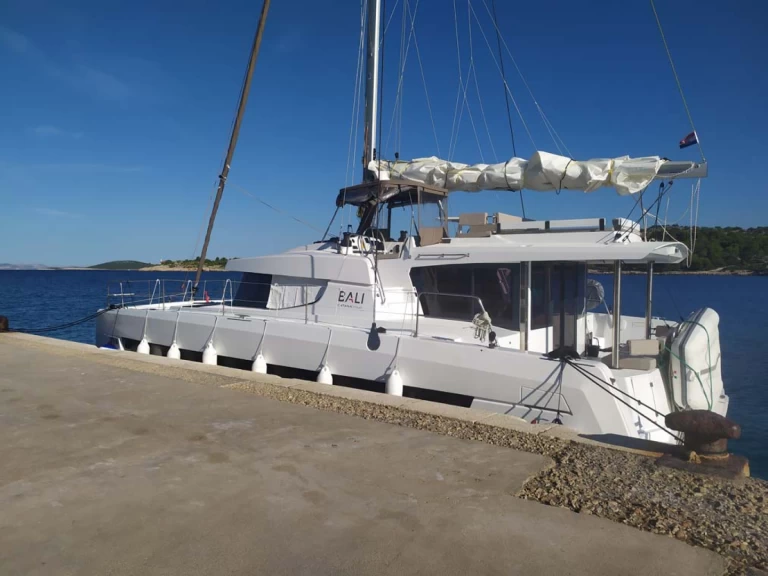 Catamarán para alquilar Palma de Mallorca al mejor precio