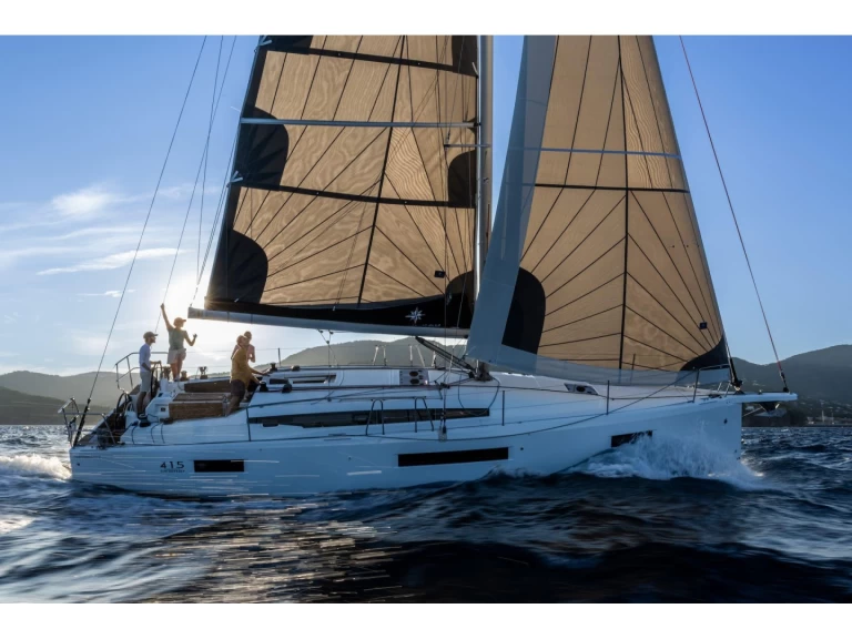 Jeanneau Sun Odyssey 415 de alquiler a Níkiti