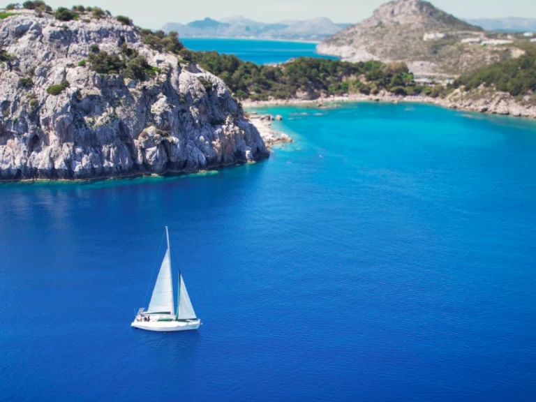 Alquiler Velero Bénéteau con o sin  título de navegación