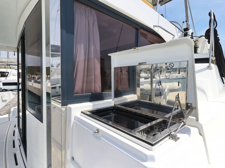 Alquiler de embarcaciones Bali Bali Catspace Voile enSukošan en Samboat