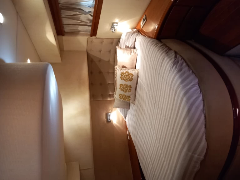 Alquiler de Yate de lujo, con o sin patrón Rodman Port d'Andratx