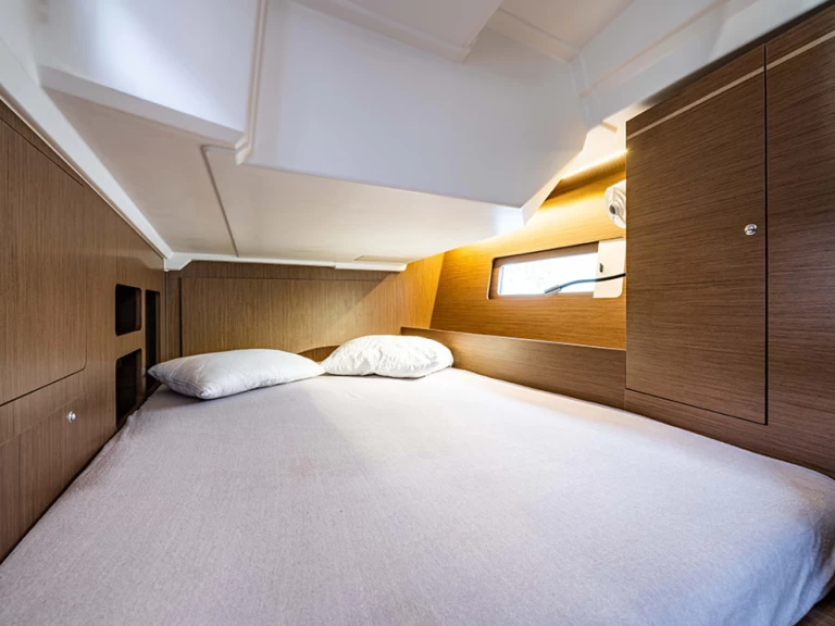 Alquiler de barcos Lávrio barato de Oceanis 46.1