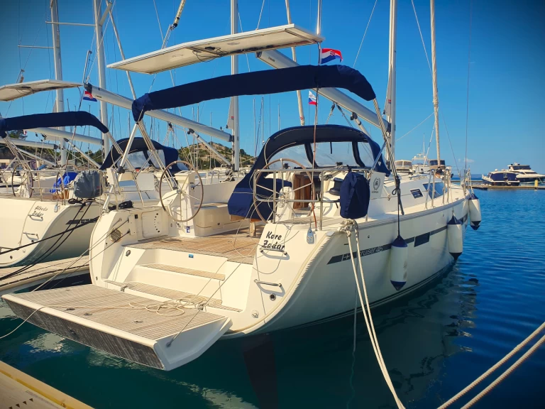 Alquiler de embarcaciones Bavaria Cruiser 46 enDrage en Samboat