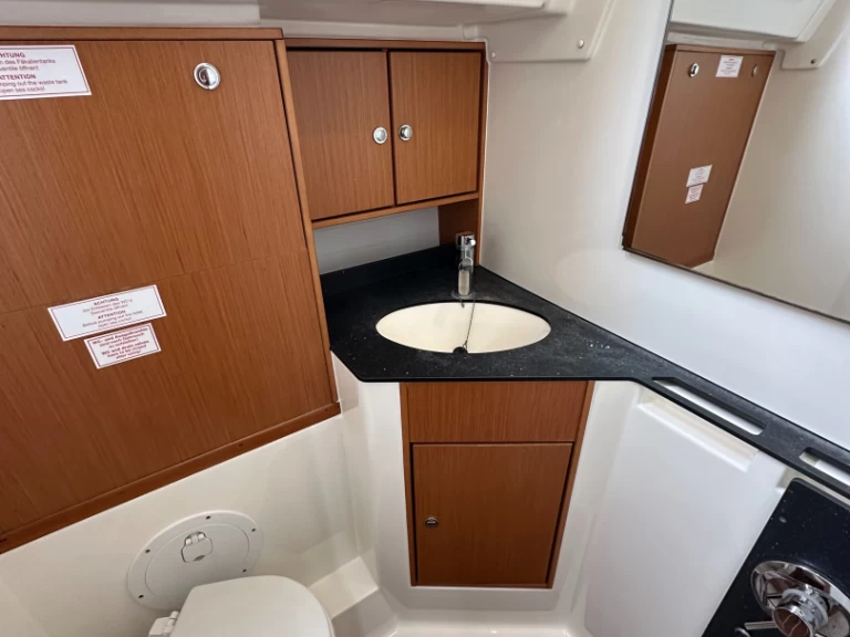 Alquiler de Velero, con o sin patrón Bavaria Sukošan