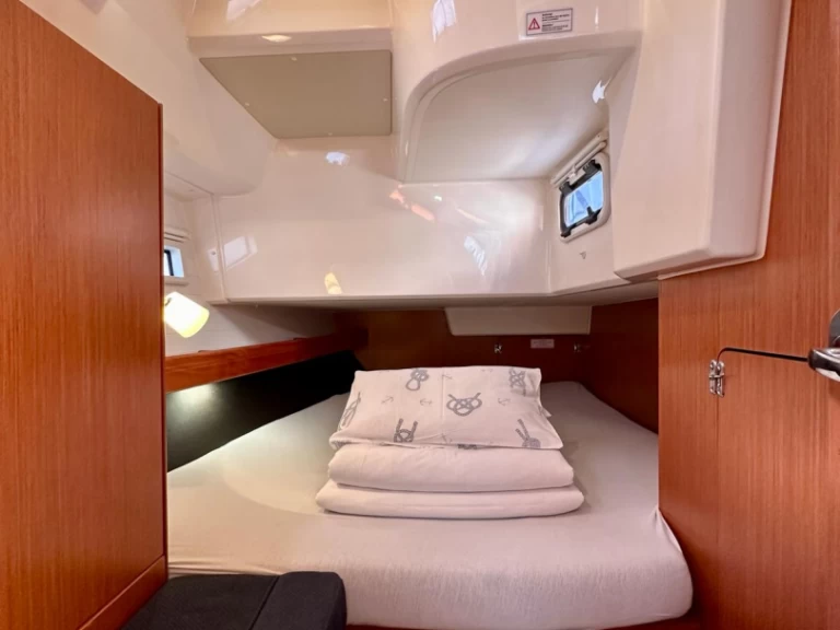 Alquiler de barcos Sukošan barato de Cruiser 41