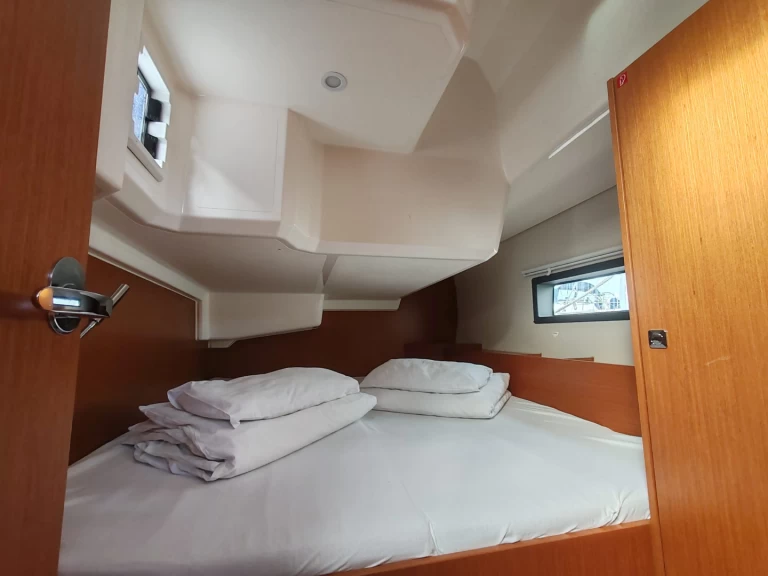 Alquiler de embarcaciones Bavaria Bavaria C42 enDrage en Samboat