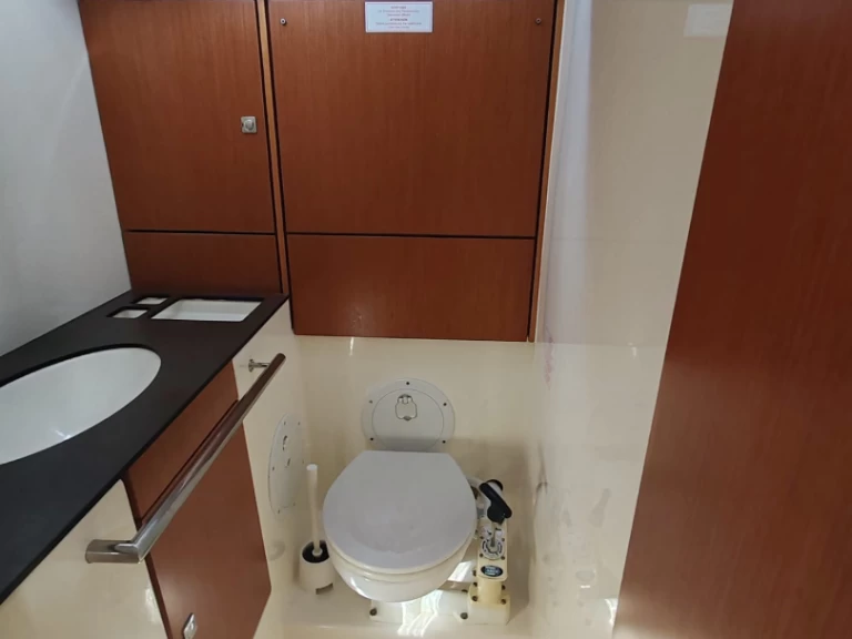 Bavaria Cruiser 46 de alquiler a Drage