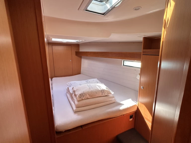 Alquiler de embarcaciones Bavaria Cruiser 45 enSukošan en Samboat