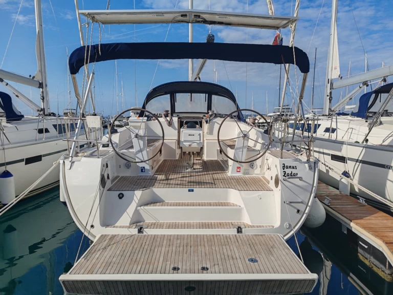 Alquiler de Bavaria Cruiser 46 en Drage