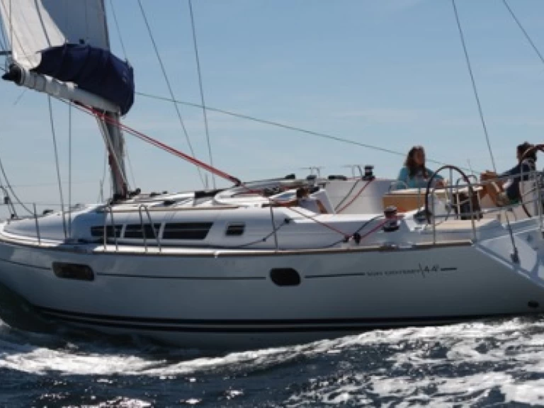 Alquiler de Jeanneau Sun Odyssey 44i en Pirovac