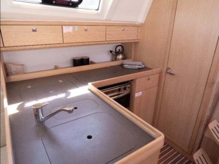 Alquiler Velero Bavaria con o sin  título de navegación