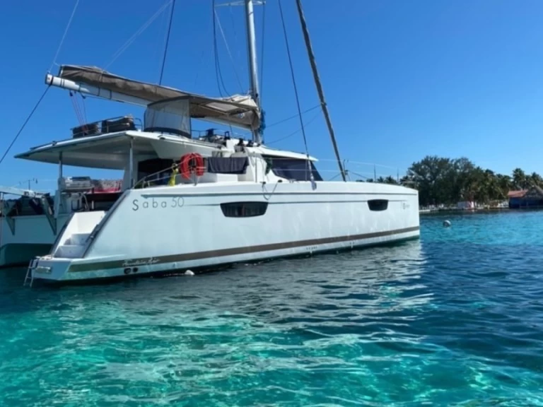 Alquiler de Catamarán, con o sin patrón Fountaine Pajot Ciudad de Belice