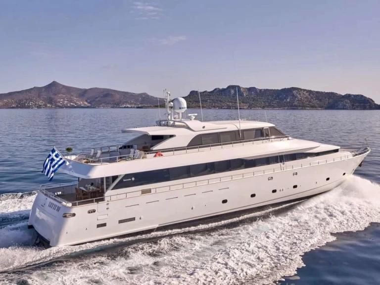 Alquiler de Technomarine LET IT BE en El Pireo