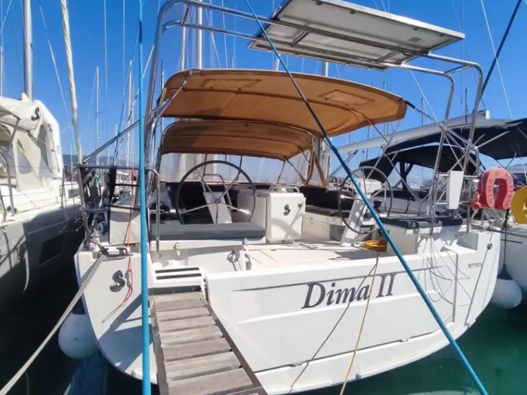 Velero para alquilar Lefkáda al mejor precio