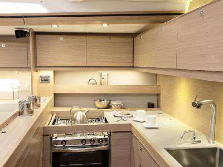 Alquiler de Velero, con o sin patrón Dufour Rhodes (Ciudad)