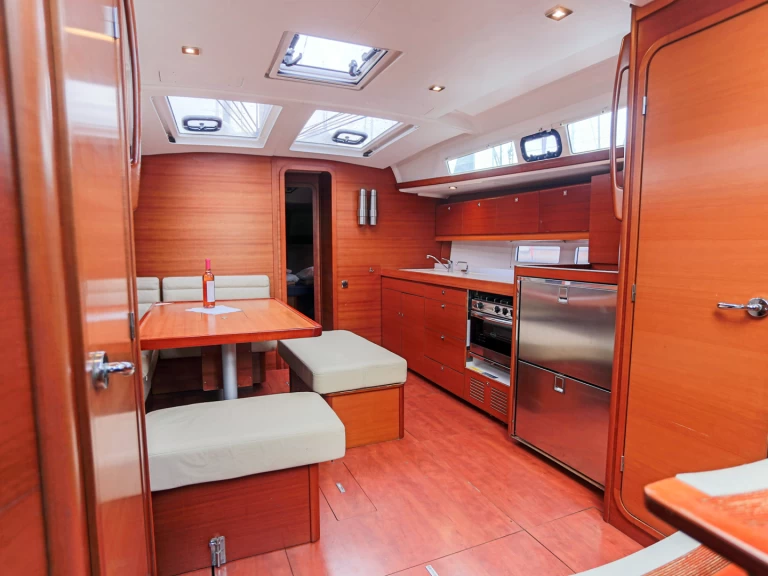 Alquiler Velero Dufour con o sin  título de navegación