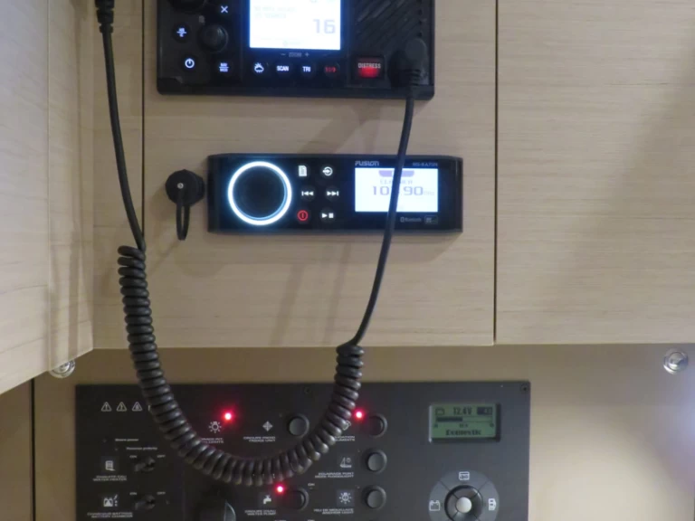 Alquiler de Bénéteau Oceanis 38 en Procida